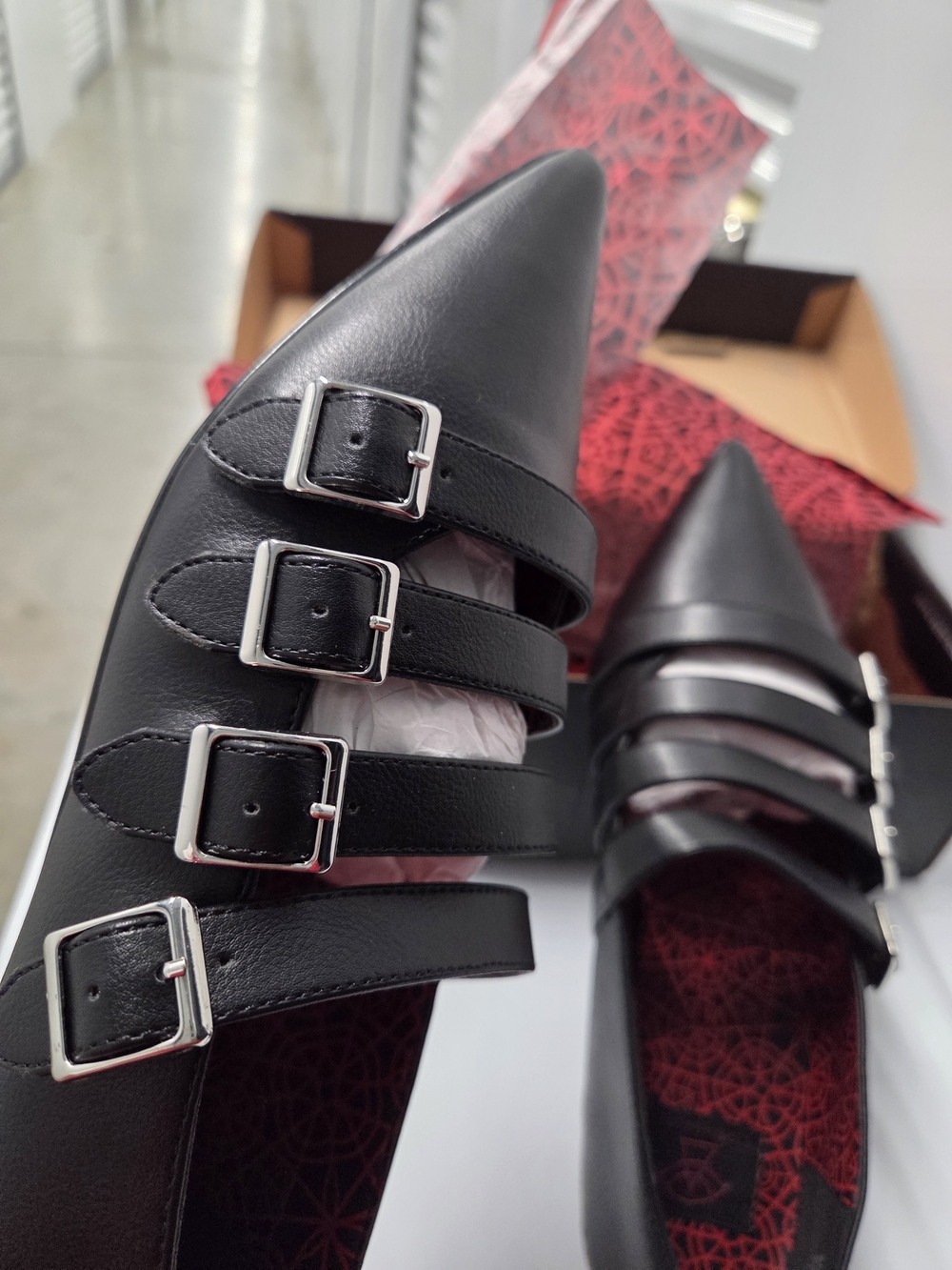 Strange Cvlt- Coven Flat- Women’s Black Pointed Toe Multi-Strap Flats Size 11 - Picture 7 of 15